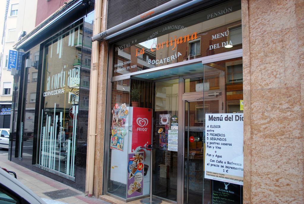 Hostal La Cortijana Logroño Exterior foto