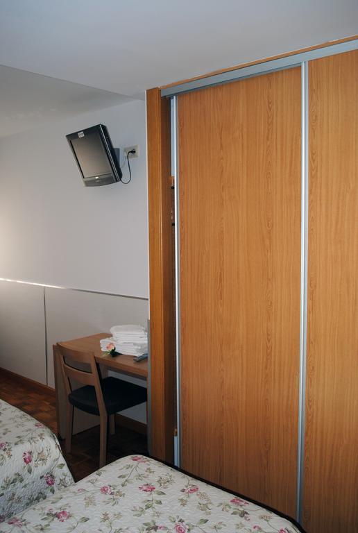 Hostal La Cortijana Logroño Exterior foto
