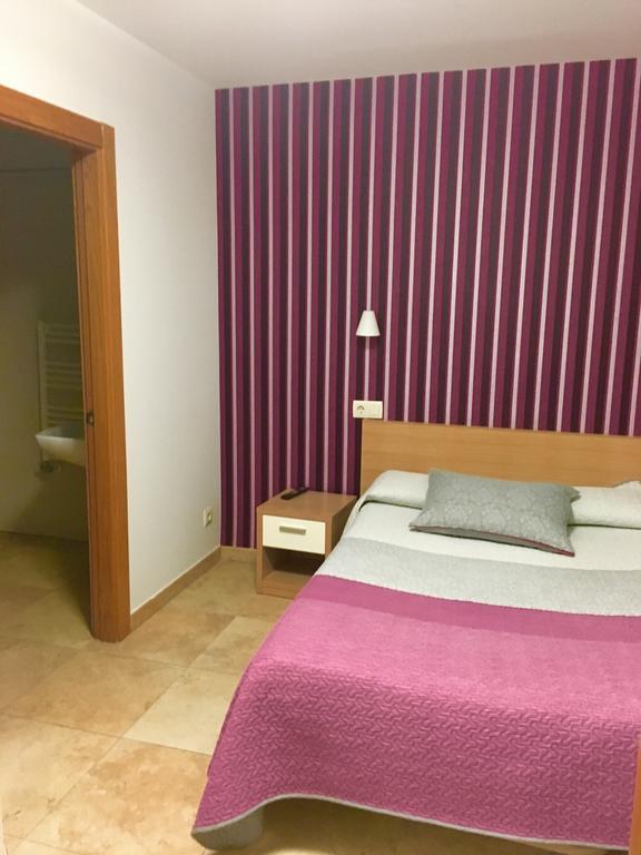 Hostal La Cortijana Logroño Exterior foto