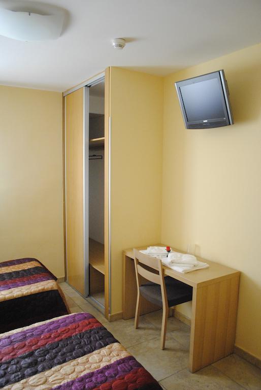 Hostal La Cortijana Logroño Quarto foto